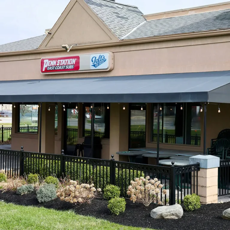 Toft’s on 250 scoop shop exterior on Route 250